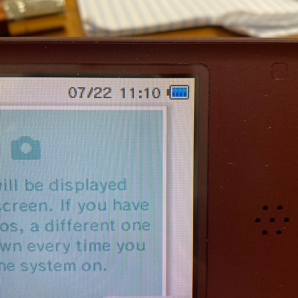 Nintendo DS XL, and bonus DS game. - Picture 8 of 11